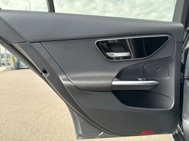 Mercedes-Benz C 220 4MATIC C 220 d Estate