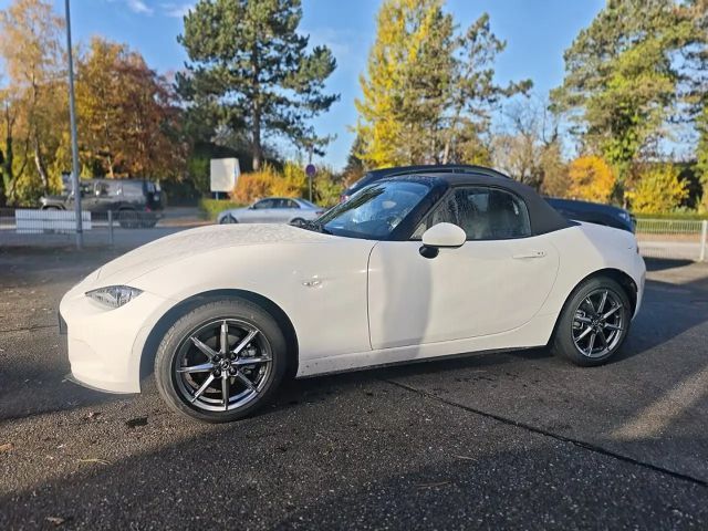 Mazda MX-5 Exclusive-line SkyActiv