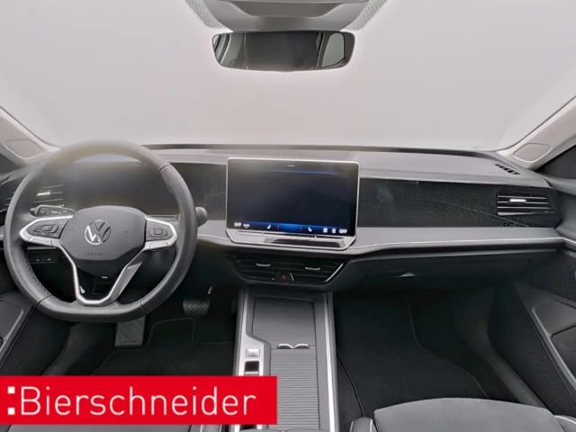 Volkswagen Passat 1.5 TSI DSG Variant