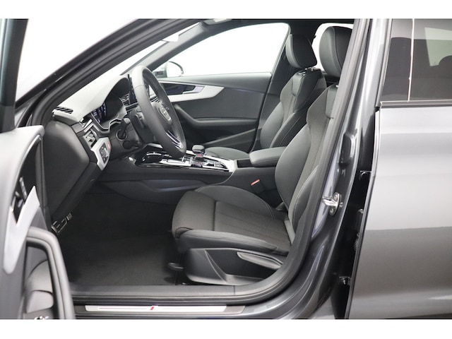 Audi A4 35 TDI Avant S-Line S-Tronic