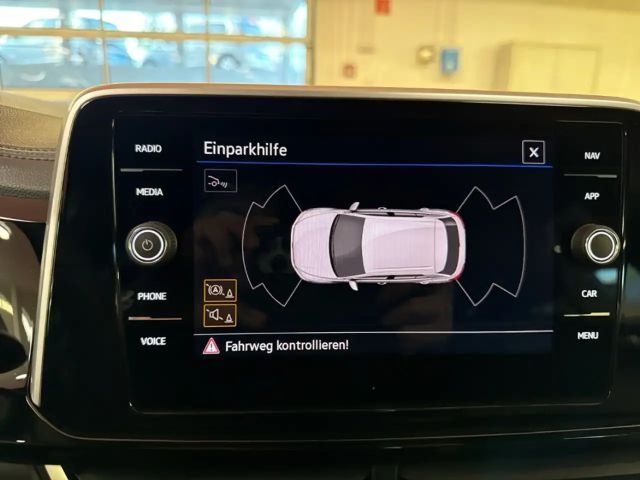 Volkswagen T-Roc 1.5 TSI DSG R-Line