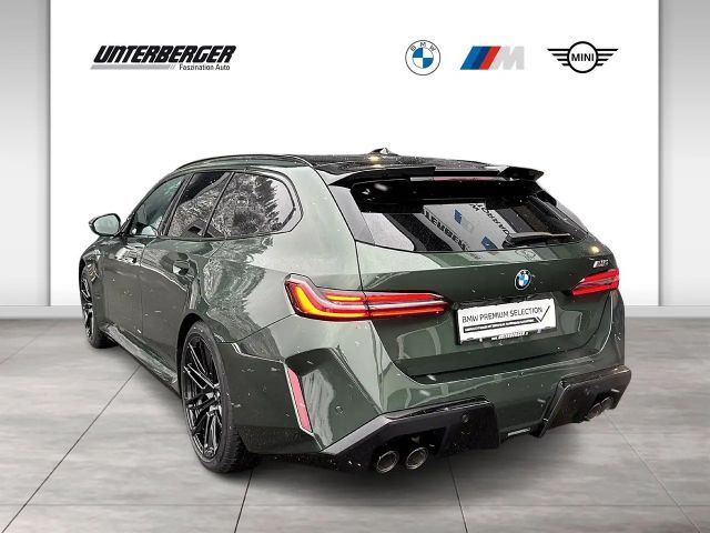 BMW M5 Touring * Ind. Malachitgrün | Comfort Paket | AHK