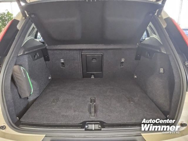 Volvo XC40 Business Dark Ultra