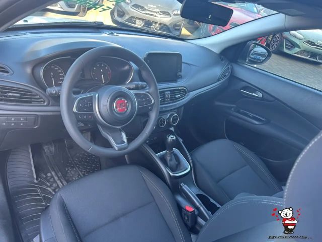 Fiat Tipo CityCross Life