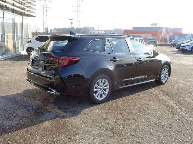 Toyota Corolla Active Hybride Touring