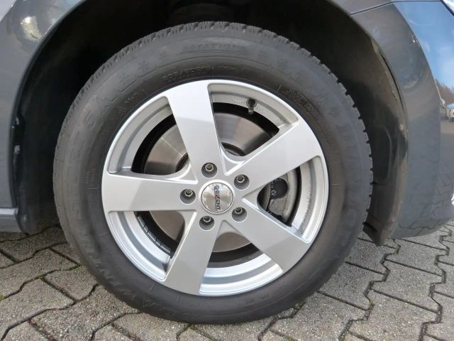 Volkswagen Touran 1.5 TSI DSG