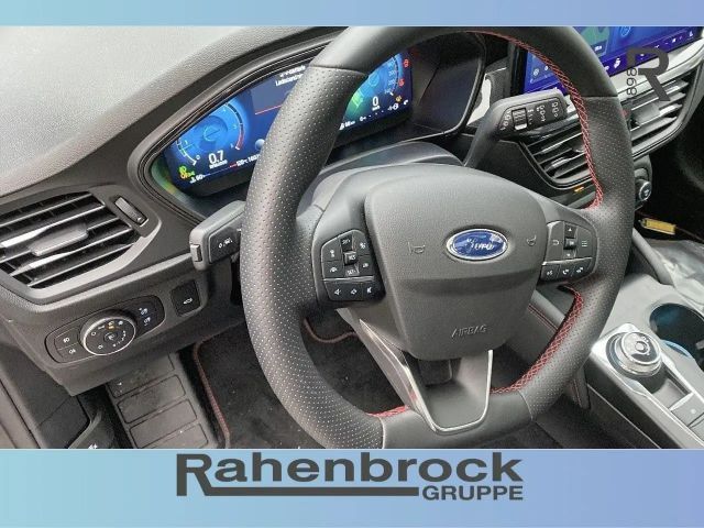 Ford Focus ST Line Wagon