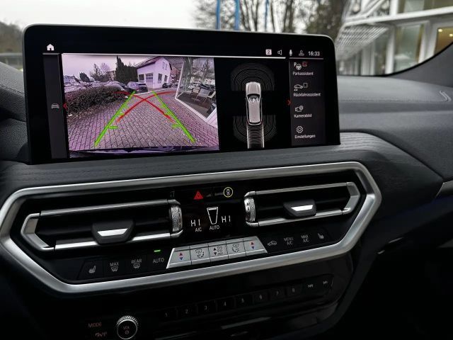 BMW X3 40d HUD ACC Kamera Laser PanoD.Lenkradh.20"