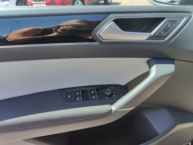 Volkswagen Touran BMT Highline