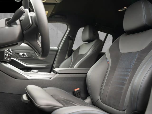 BMW 330 330d M-Sport Touring xDrive