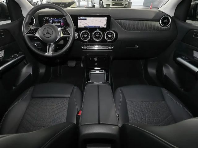 Mercedes-Benz B 200 Progressive