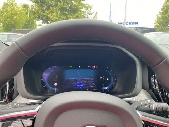 Volvo XC60 Dark Plus