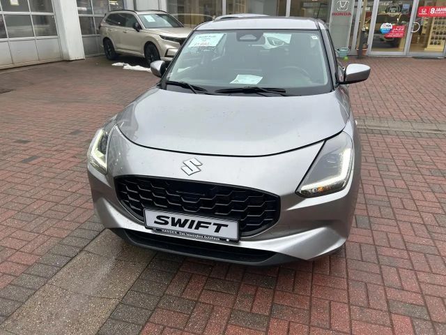 Suzuki Swift Club Hybrid