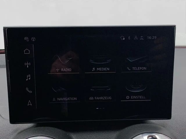 Audi Q2 30 TFSI S-Line