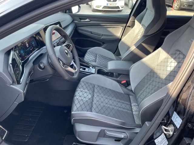 Volkswagen Golf 4Motion DSG R-Line