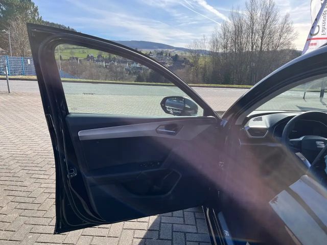 Seat Leon 1.5 eTSI DSG FR-lijn Sportstourer