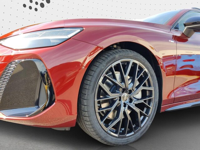 Audi A6 Avant Quattro S-Tronic