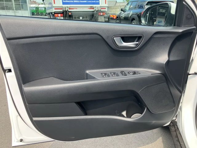 Kia Stonic GOLD Automatik LED-Scheinwerfer, PDC vo.