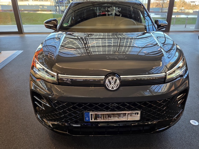 Volkswagen Tiguan IQ.Drive R-Line