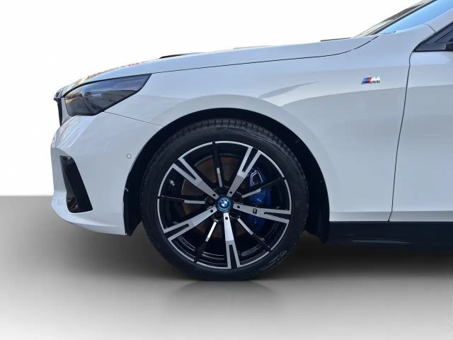BMW i5 M-Sport Touring eDrive40