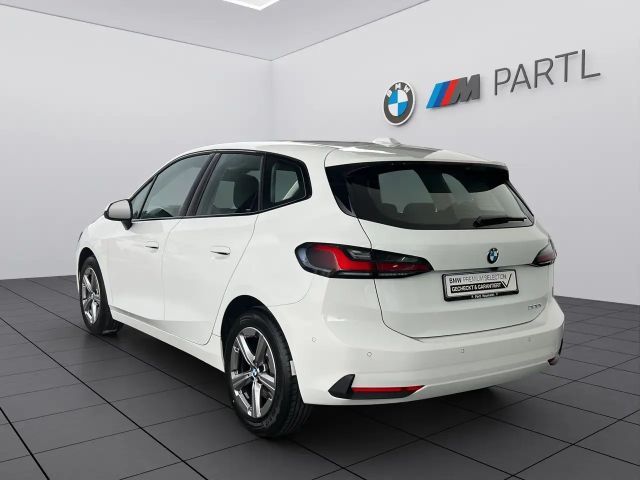 BMW 220 220i Active Tourer
