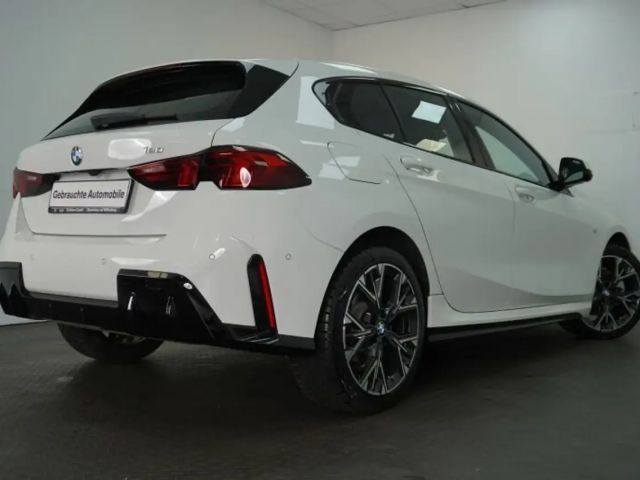 BMW 120 120i 5-deurs Sedan