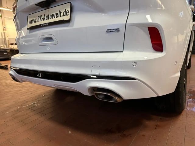 Ford Kuga Plug in Hybrid ST Line X