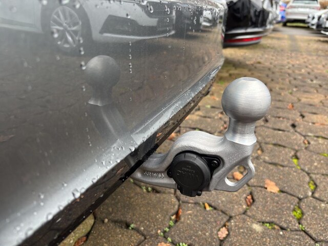 Skoda Superb 2.0 TDI 4x4 Combi Sportline