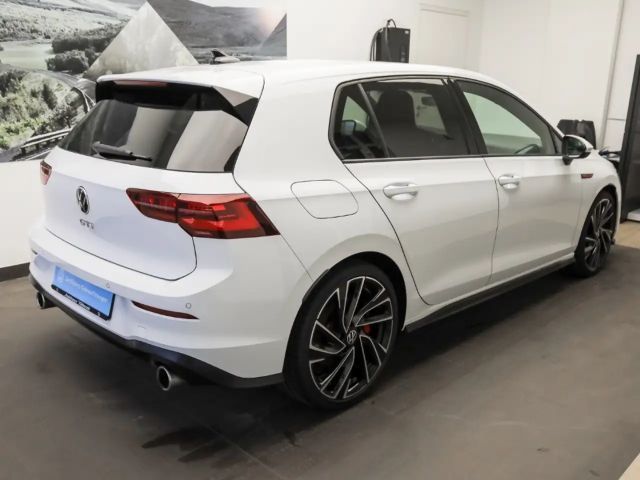 Volkswagen Golf DSG GTI