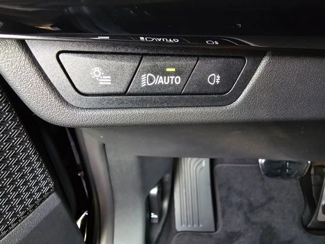 BMW X2 DCT sDrive20i