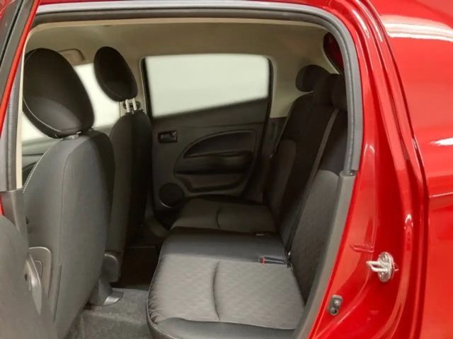 Mitsubishi Space Star Invite Star