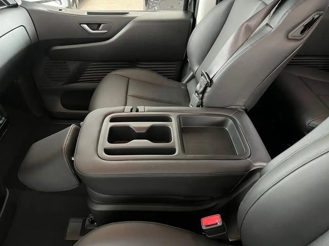 Hyundai Staria Prime