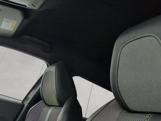 Peugeot 2008 BlueHDi EAT8 GT-Line