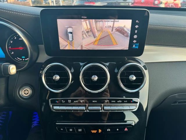 Mercedes-Benz GLC 300 4MATIC AMG Line