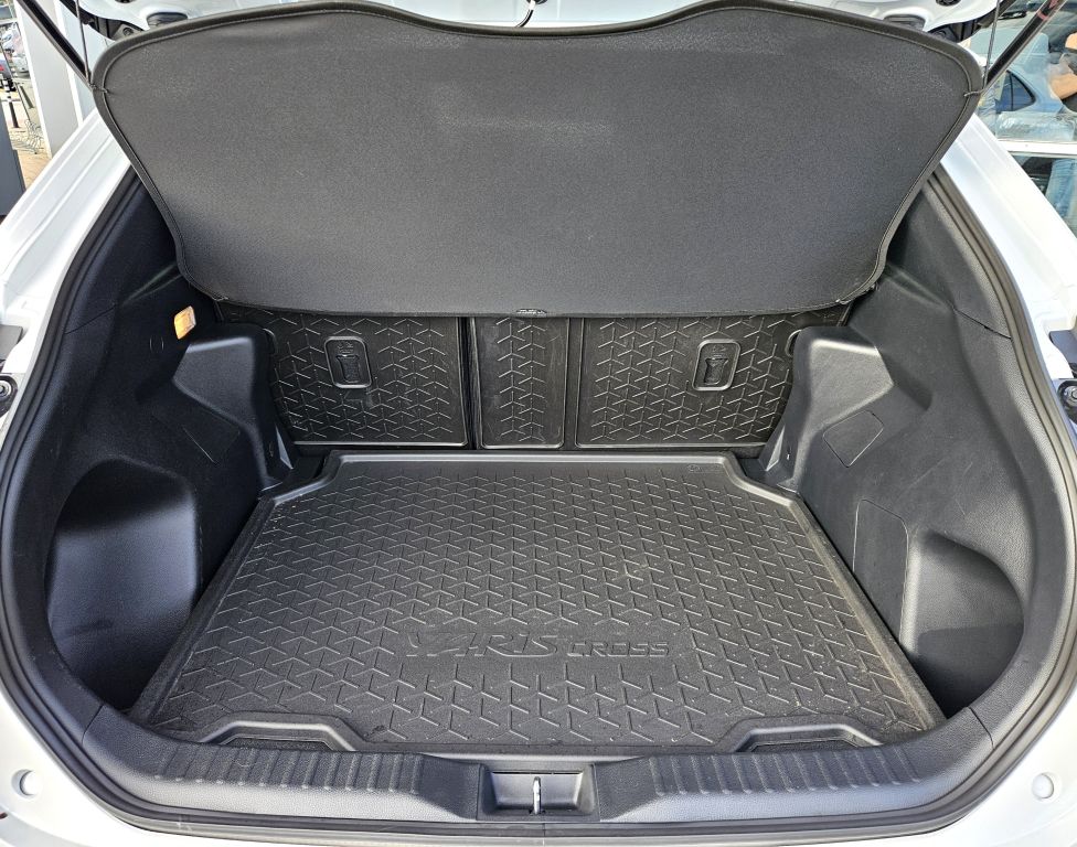 Toyota Yaris Cross 5-deurs Team D