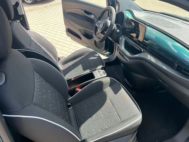 Fiat 500e 42 kWh