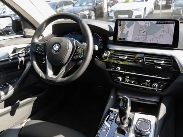 BMW 520 520d Touring xDrive