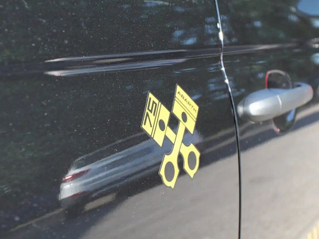 Abarth 695 70th Anniversario