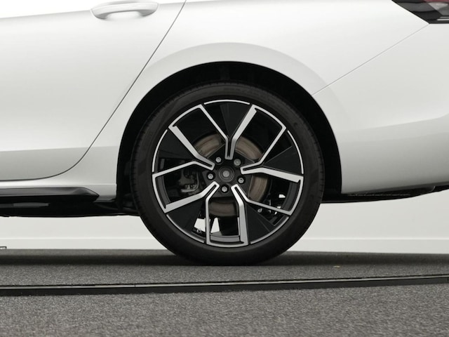 Volkswagen Passat 2.0 TDI R-Line Variant