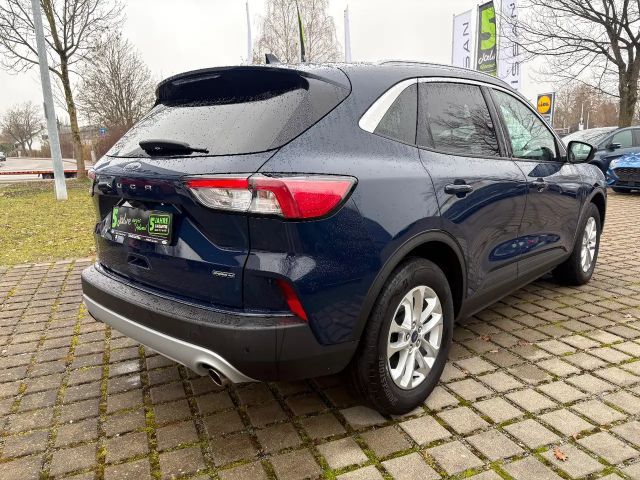Ford Kuga 4x4 AWD Hybrid Titanium