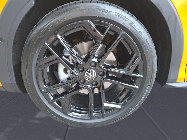 Volkswagen T-Roc 1.5 eTSI DSG R-Line