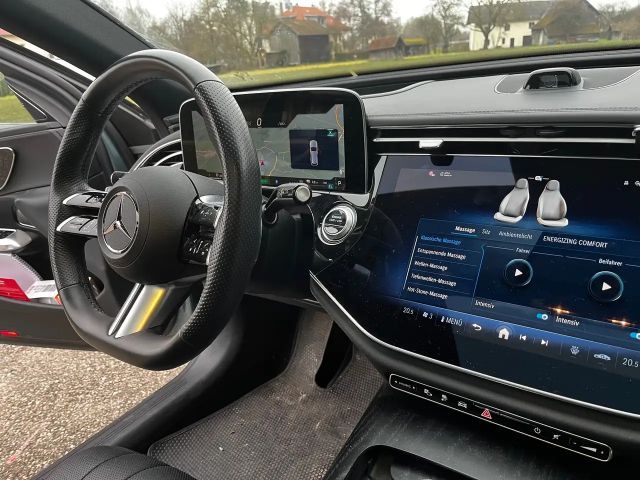 Mercedes-Benz E 300 4MATIC E 300 de Estate