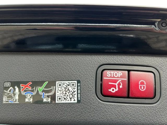 Mercedes-Benz C 300 AMG Line C 300 d Estate