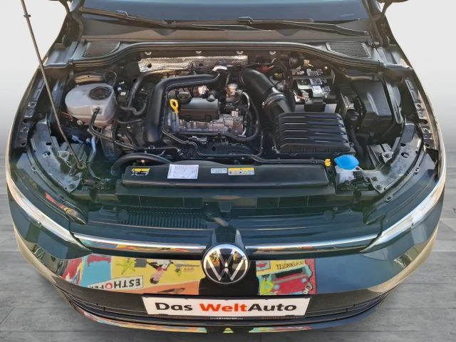 Volkswagen Golf Life Variant