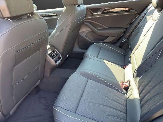 Volkswagen Passat Business Variant