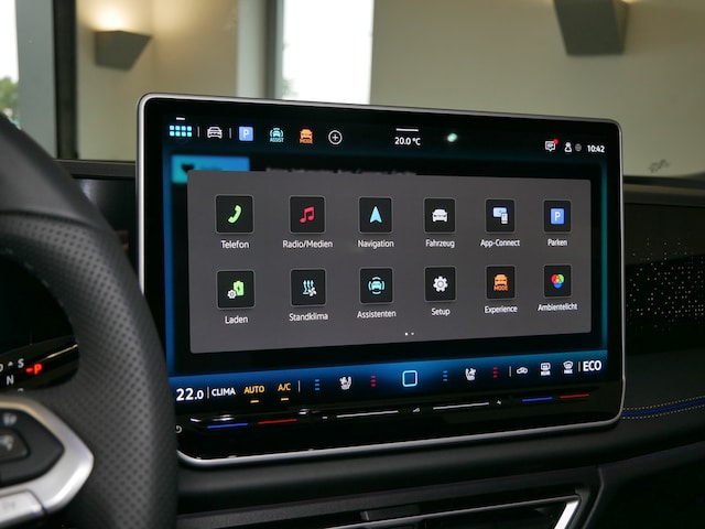Volkswagen Tiguan R-Line eHybrid