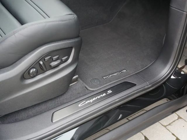 Porsche Cayenne Coupé E-Hybrid S