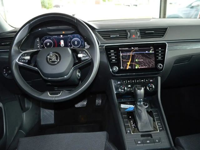 Skoda Superb Combi Style Style