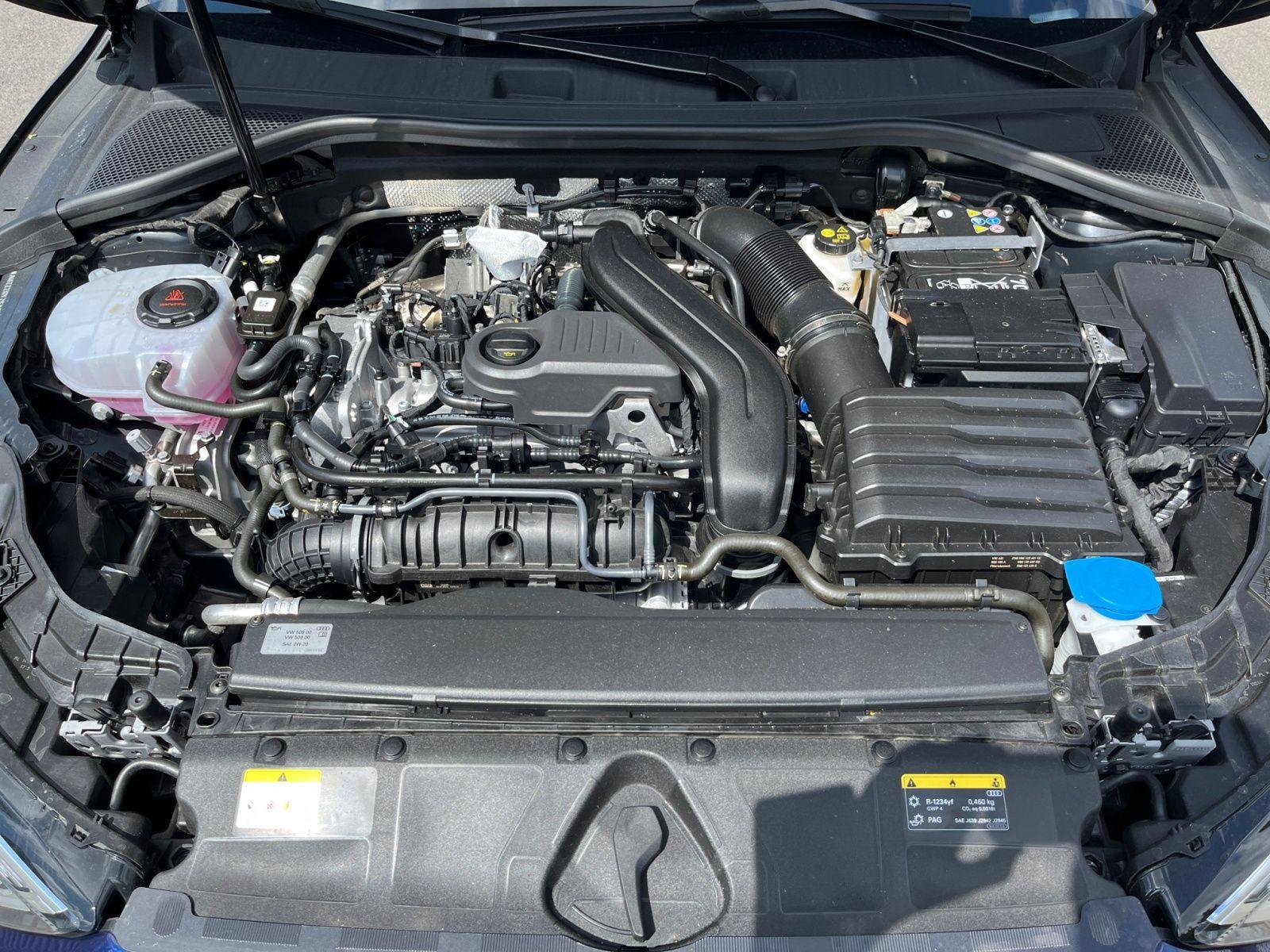 Audi A3 S-Line S-Tronic Sedan Sportback