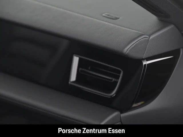 Porsche Taycan 4 Cross Turismo